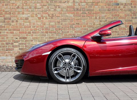 McLaren MP4-12C Spider 11