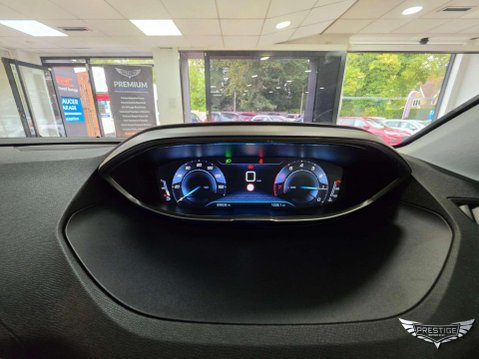 Peugeot 3008 1.2 PureTech Active Euro 6 (s/s) 5dr 95