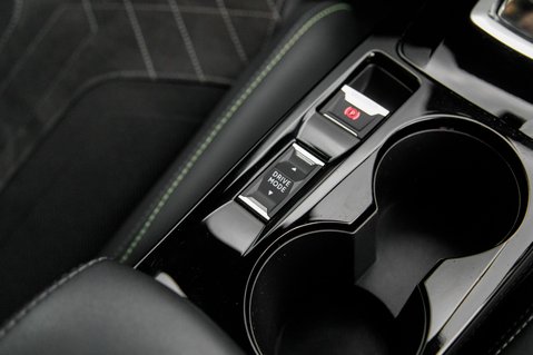 Peugeot 208 GT PREMIUM 36