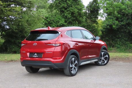 Hyundai TUCSON 1.7 CRDi Blue Drive Sport Edition DCT Euro 6 (s/s) 5dr 4