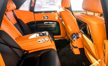 Rolls-Royce Ghost Black Badge 15