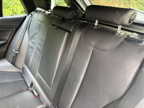 BMW 3 Series 3.0 330d xDrive M Sport Auto 4WD 5dr 18