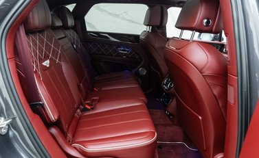 Bentley Bentayga Hybrid First Edition 15
