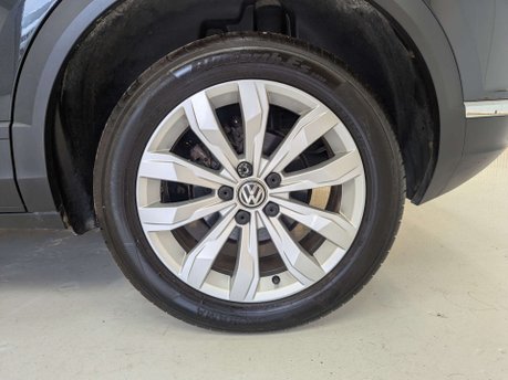 Volkswagen T-Roc 1.0 T-Roc SE TSi 5dr 28