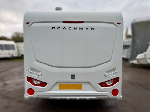 Coachman Laser 650 8