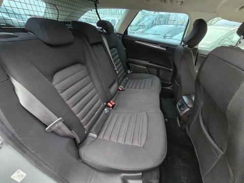 Ford Mondeo ZETEC 18
