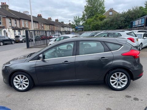 Ford Focus 1.0T EcoBoost Titanium Euro 6 (s/s) 5dr 6