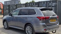 Mitsubishi Outlander 2.4h TwinMotor 13.8kWh 4h SUV 5dr Petrol Plug-in Hybrid CVT 4WD Euro 6 (s/s 4