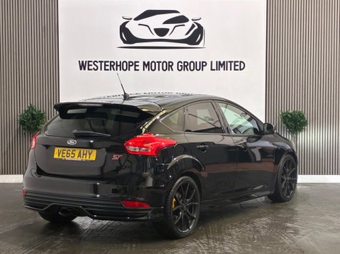 Ford Focus 2.0T EcoBoost ST-2 Euro 6 (s/s) 5dr 4