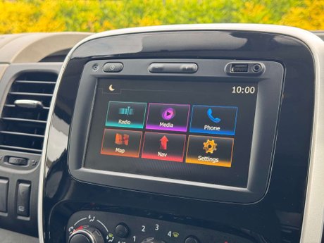 Renault Trafic 1.6 Trafic SL27 Sport Nav Energy dCi 17