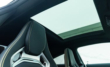 Mercedes-Benz C63 AMG S FINAL EDITION 16