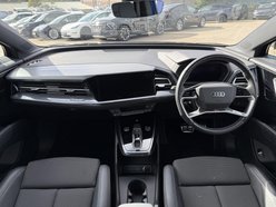 Audi Q4 40 S line SUV 5dr Electric Auto 82kWh (204 ps) 29