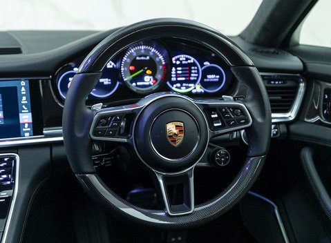 Porsche Panamera Turbo S E-Hybrid Sport Turismo 25