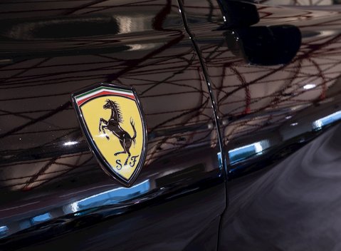 Ferrari 812 Superfast 12