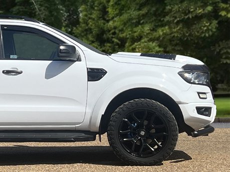 Ford Ranger WILDTRAK 4X4 DCB TDCI 13