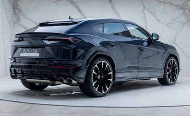 Lamborghini Urus S 6