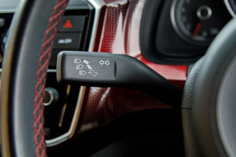 Volkswagen Up GTI 13