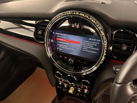 Mini Hatch Cooper SE 32.6kWh Level 3 Auto 3dr 21