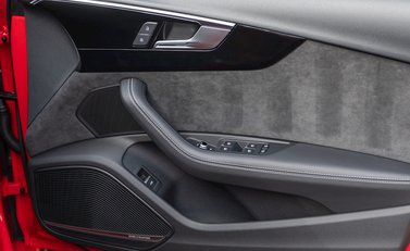 Audi RS4 Avant Vorsprung 24