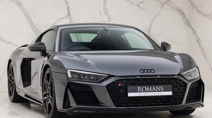 The Audi R8 V10 Plus to adopt the S-Tronic gearbox