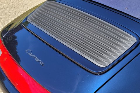 Porsche 911 CARRERA 24