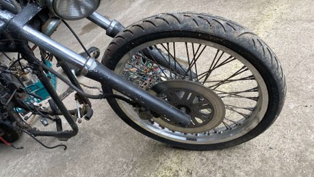 Suzuki GS 1991 PARTS BIKE 20K ROLLING CHASSIS CLASSIC 10