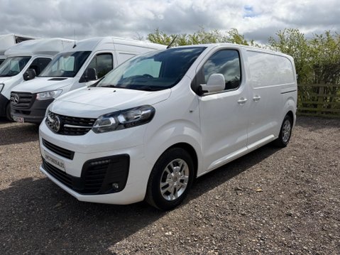 Vauxhall Vivaro 1.5 Turbo D 2700 Sportive L1 H1 Euro 6 (s/s) 5dr 4