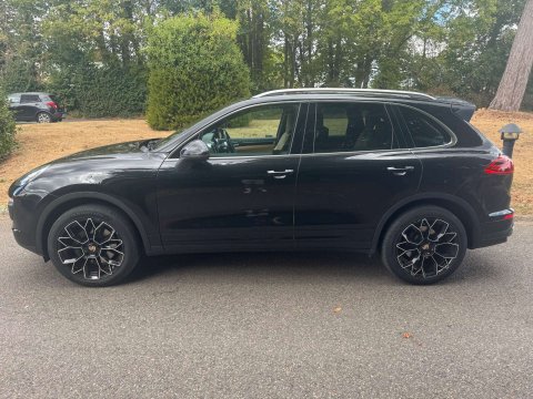 Porsche Cayenne 3.0 Cayenne V6 D Tiptronic S 4WD 5dr 7