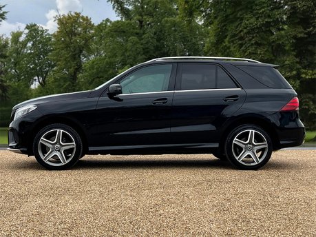 Mercedes-Benz GLE GLE 250 D 4MATIC AMG LINE 8