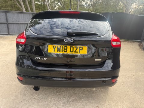 Ford Focus 1.0T EcoBoost Zetec Edition Hatchback 5dr Petrol Manual Euro 6 (s/s) (125 p 18