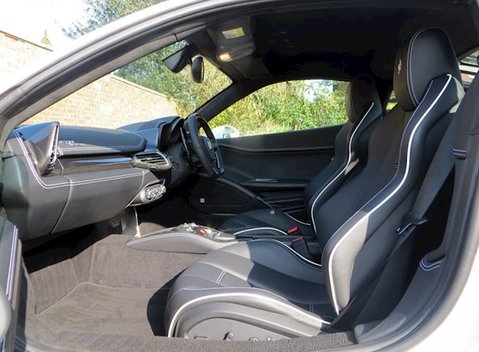 Ferrari 458 Italia 7