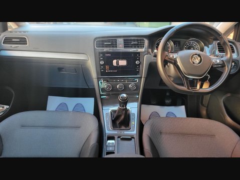 Volkswagen Golf MATCH TSI 10