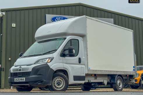 Citroen Relay Luton LWB L3 Enterprise Tail Lift 35 EURO 6 SELECT