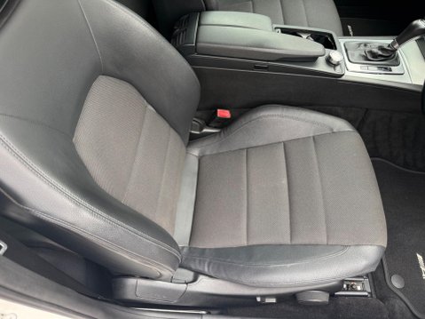 Mercedes-Benz C Class 2.1 C220 CDI BlueEfficiency AMG Sport G-Tronic+ Euro 5 (s/s) 2dr 35