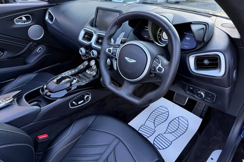 Aston Martin Vantage V12 ROADSTER - QUICKSILVER EXHAUST - 1 OF 249 MADE -FULL PPF -A/M WARRANTY 15
