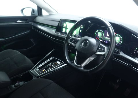 Volkswagen Golf 1.4 TSI 13kWh Style Hatchback 5dr Petrol Plug-in Hybrid DSG Euro 6 (s/s) (2 45