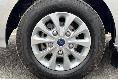 Ford Transit Custom 300 L1 Limited 130ps Panel Van 31