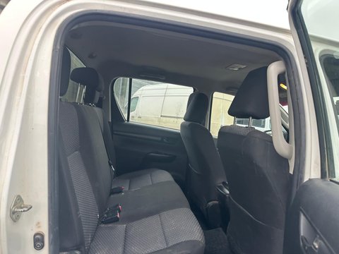Toyota Hilux ACTIVE 4WD D-4D DCB 18