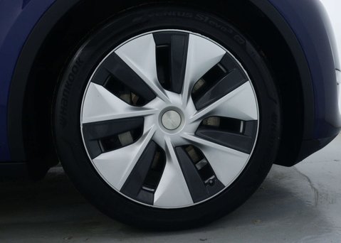 Tesla Model Y (Dual Motor) Long Range SUV 5dr Electric Auto 4WDE (384 bhp) 16