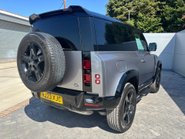 Land Rover Defender 90 D250 Hard Top SE MHEV 6
