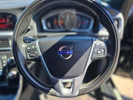 Volvo S60 2.0 D4 R-Design Lux Nav Saloon 4dr Diesel Auto Euro 6 (s/s) (190 ps) 33