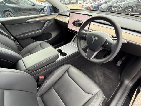 Tesla Model Y (Dual Motor) Long Range SUV 5dr Electric Auto 4WDE (384 bhp) 2