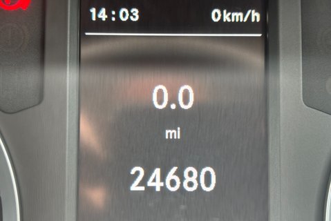 Mercedes-Benz Vito 114 Progressive L2 Panel Van - Air Con / Rear Camera 36
