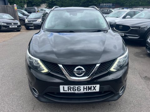 Nissan Qashqai 1.2 DIG-T Tekna XTRON 2WD Euro 6 (s/s) 5dr 2