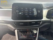 Volkswagen T-Roc 1.0 TSI Life SUV 5dr Petrol Manual Euro 6 (s/s) (110 ps) 36