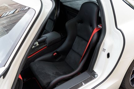 Mercedes-Benz SLS Black Series 29