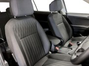 Volkswagen Tiguan Allspace 1.5 TSI Life SUV 5dr Petrol Manual Euro 6 (s/s) (150 ps) DAB Radio - Parkin 11