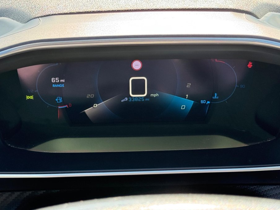 2020 Peugeot 208 — image 32