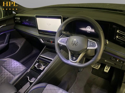 Volkswagen Tiguan 1.5 TSI eHybrid 19.7kWh R-Line SUV 5dr Petrol Plug-in Hybrid DSG Euro 6 (s/ 12