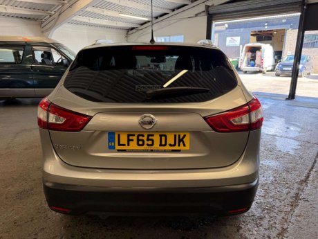 Nissan Qashqai 1.2 DIG-T Tekna 2WD Euro 6 (s/s) 5dr 6